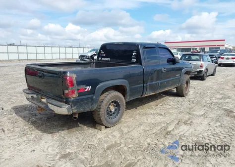 2000 Chevrolet Silverado 1500 Lt z USA, uszkodzony, nr VIN 1GCEK19T7YE271302